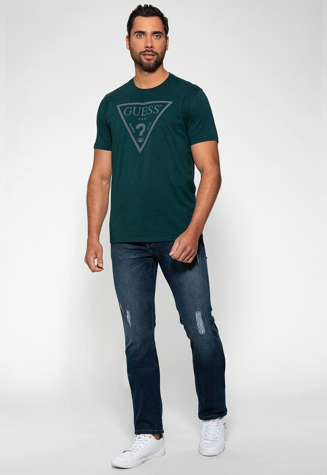 Camiseta Logo Triangulo Relevo Guess Verde Escuro - Imagem 17