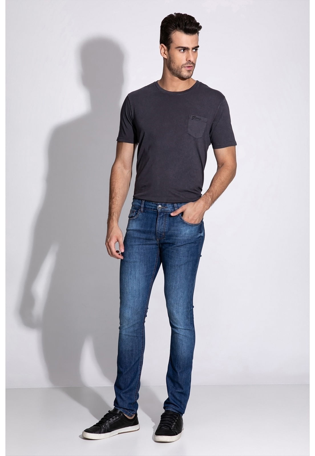 Calça Jeans Slim Guess Azul - Imagem 37