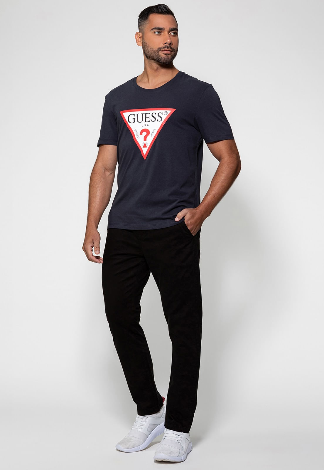 Camiseta Triangulo Tradicional Guess Azul Escuro - Imagem 7