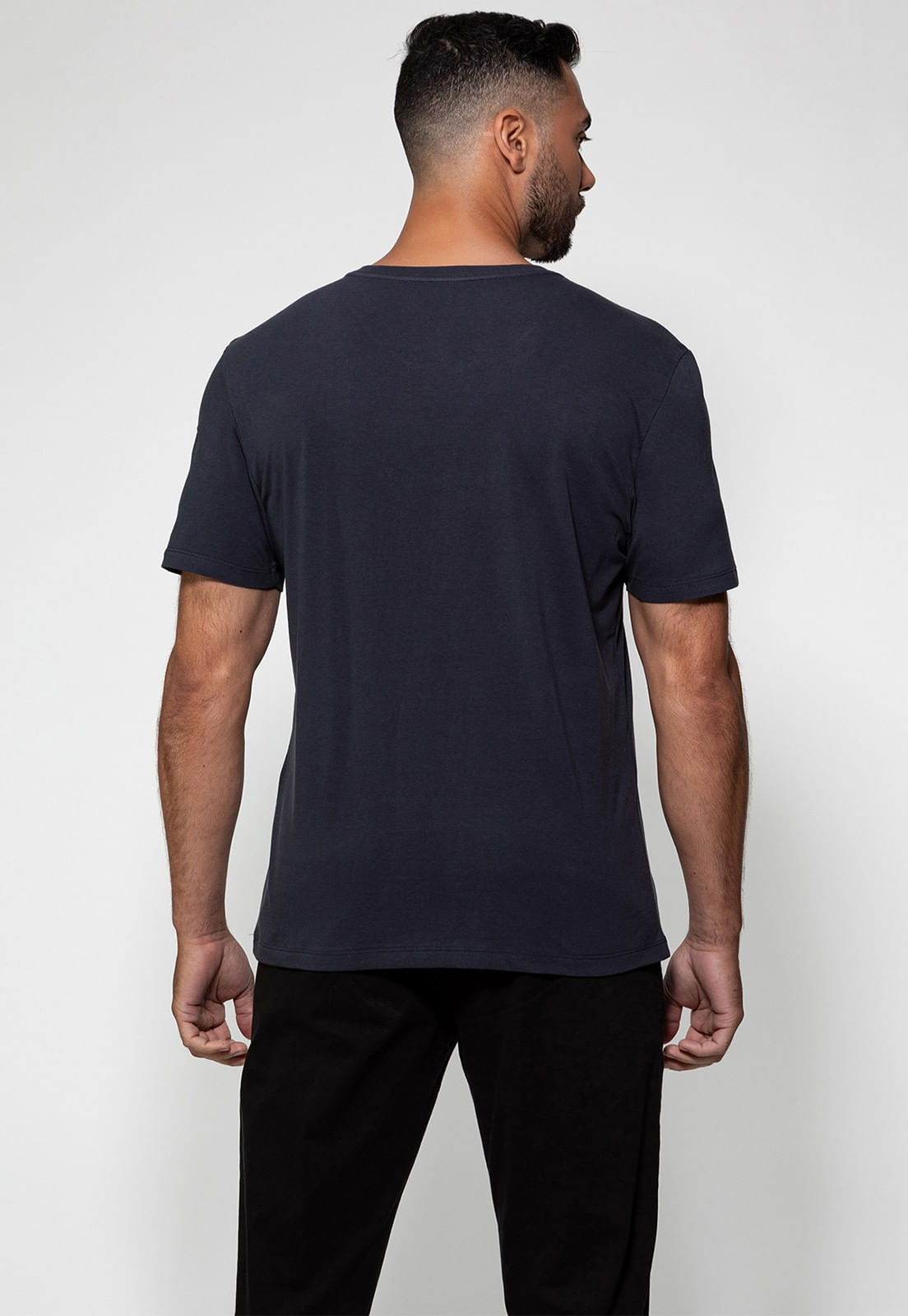 Camiseta Triangulo Tradicional Guess Azul Escuro - Imagem 14