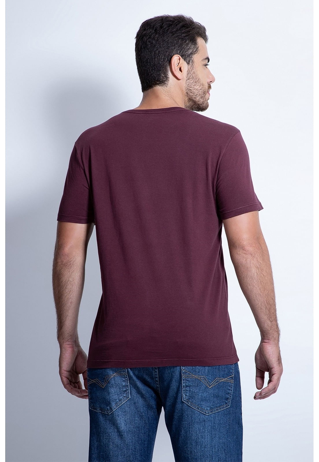 Camiseta Silk Águia Guess Vinho - Imagem 16