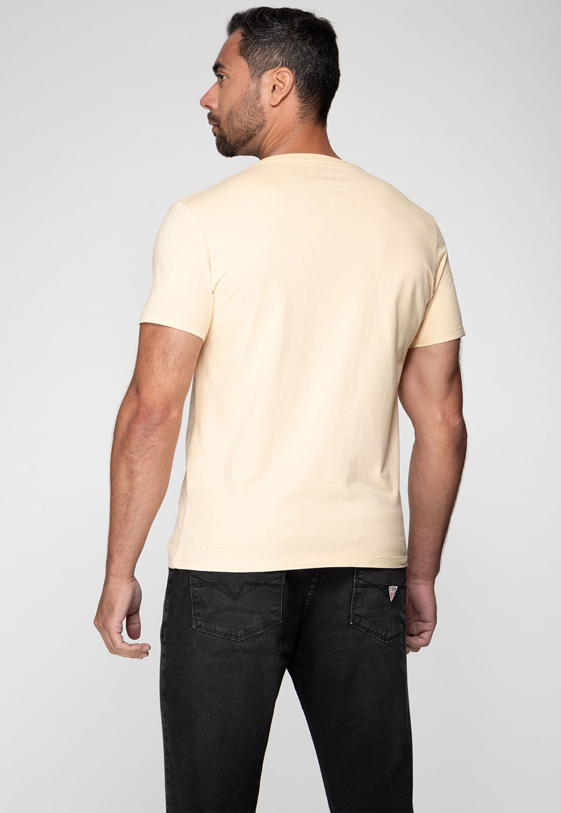 Camiseta Silk Guess Emborrachado Amarelo - Imagem 12