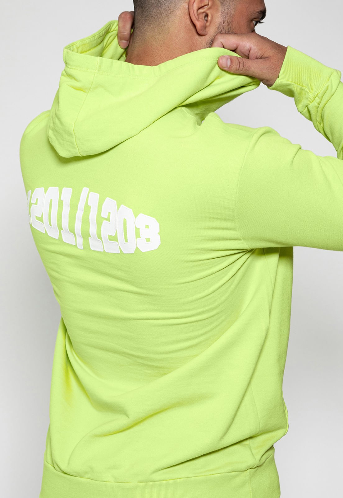 Blusa de Moletom Capuz 1981 Guess Verde - Imagem 16