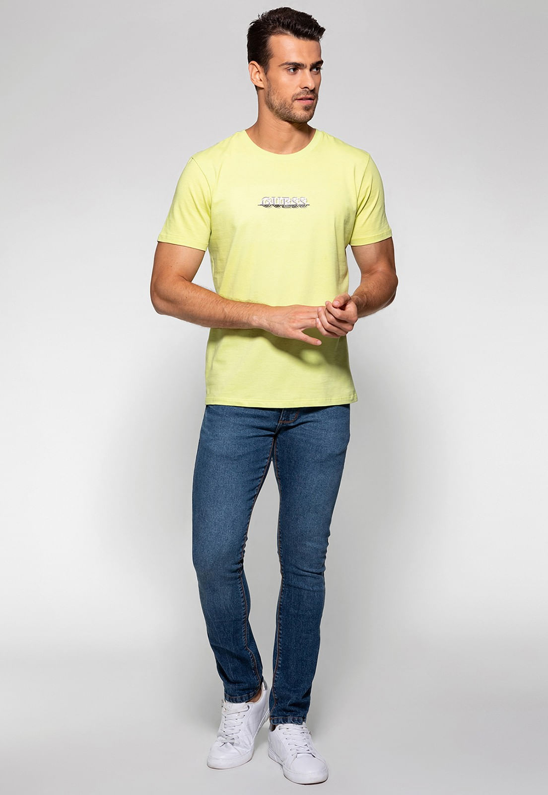 Camiseta Silk Emborrachado Guess Verde - Imagem 22