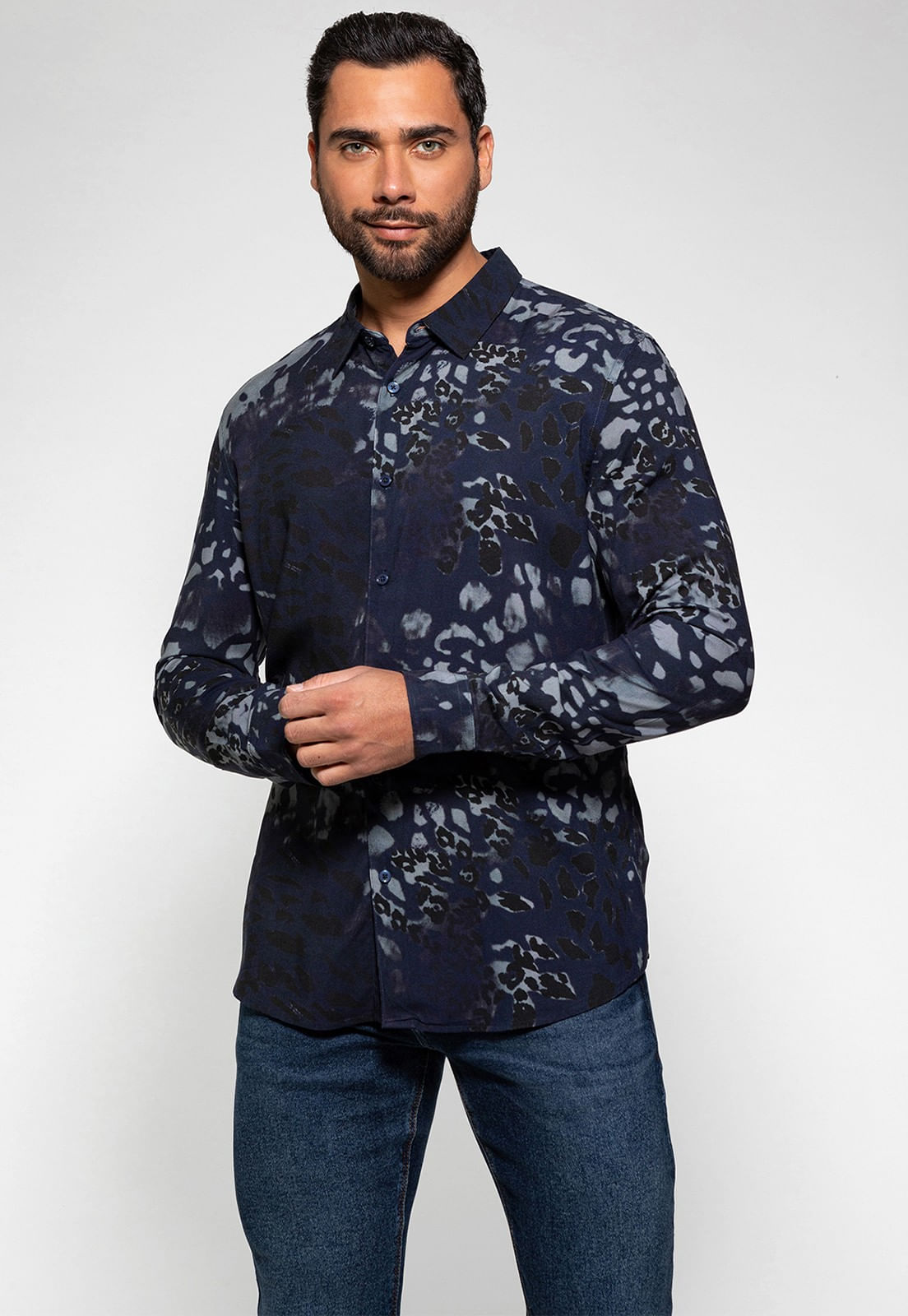 Camisa Manga Longa Midnight Animal Guess Branco - Imagem 13
