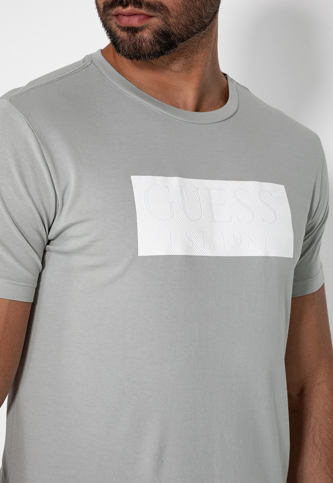Camiseta Logo Gd Emborrachado Guess Cinza - Imagem 3