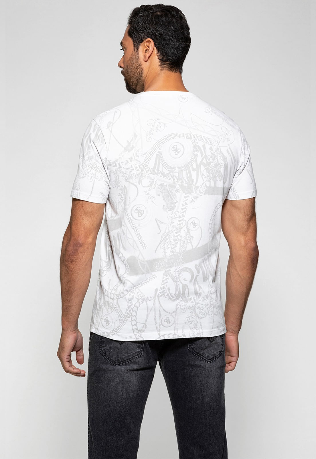 Camiseta Multi Estampa Guess Branco - Imagem 24