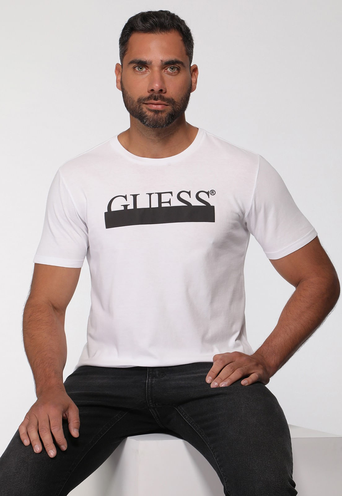 Camiseta Guess Silk Emborrachado Branco - Imagem 20