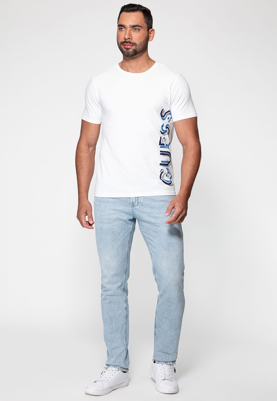 Camiseta Logo Vertical Guess Branco - Imagem 10