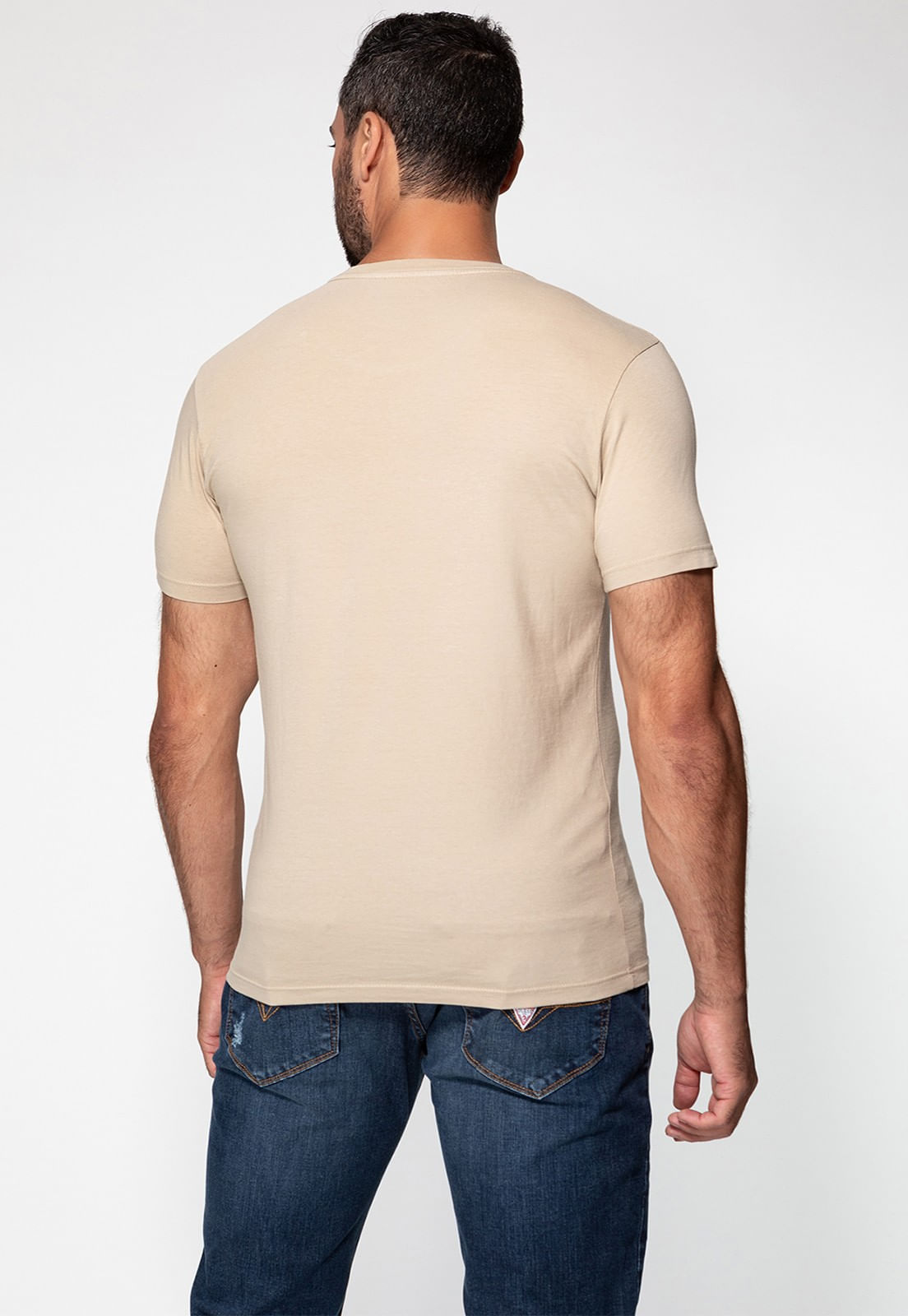 Camiseta Guess Est 1981 Relevo Bege - Imagem 4