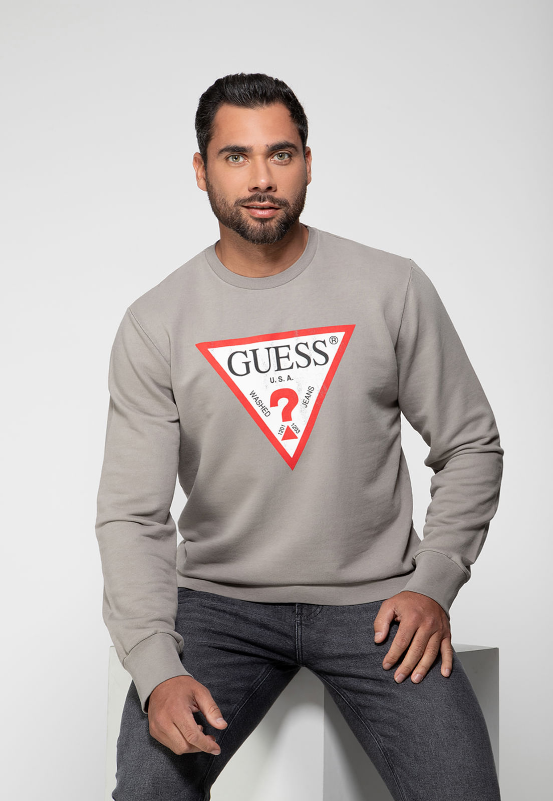 Blusa de Moletom Logo Degastado Guess Verde Claro - Imagem 12