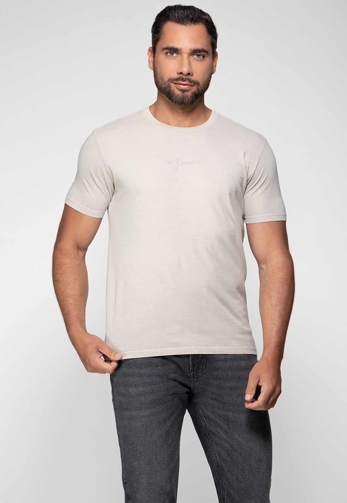 Camiseta 1981 Costas Guess Fendi