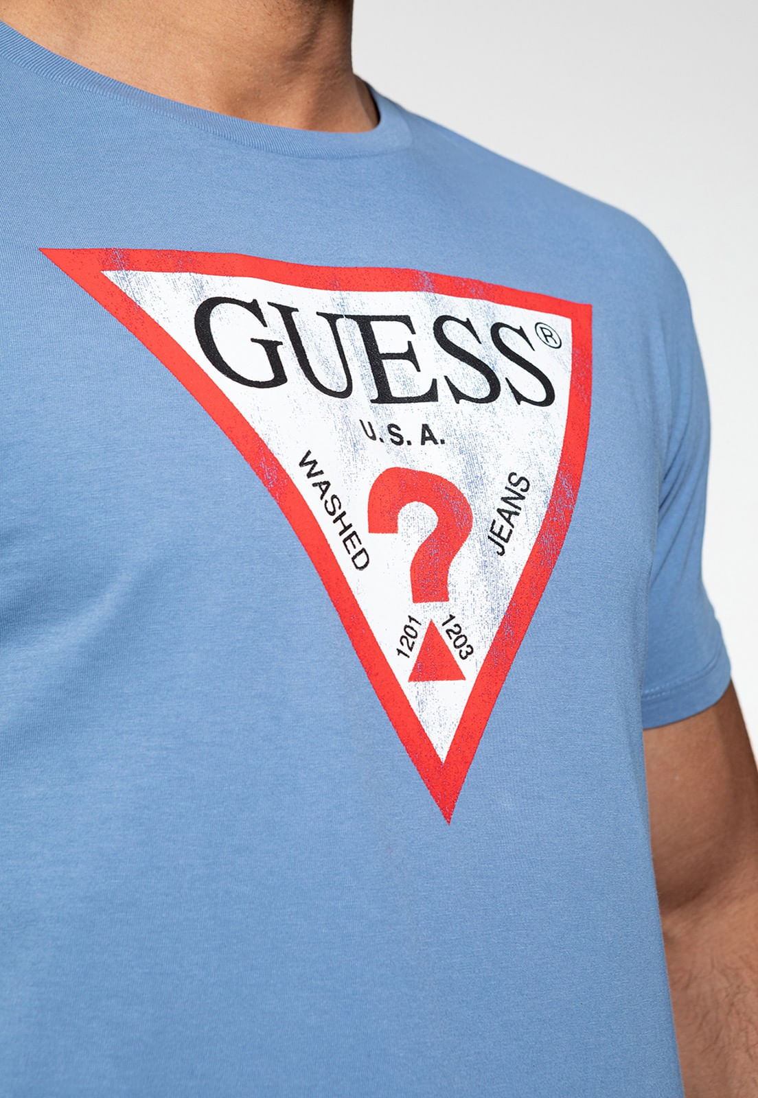 Camiseta Guess Triang Desgastado Azul - Imagem 13