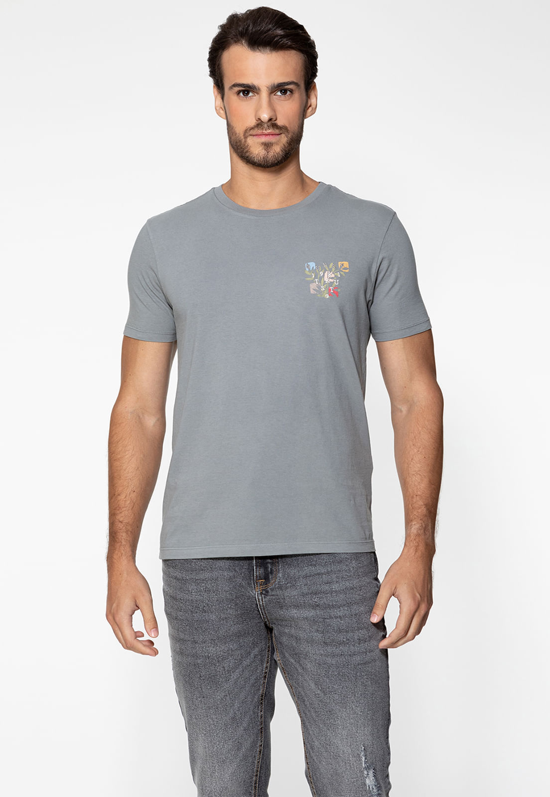 Camiseta Bordado Trust 1981 Fendi