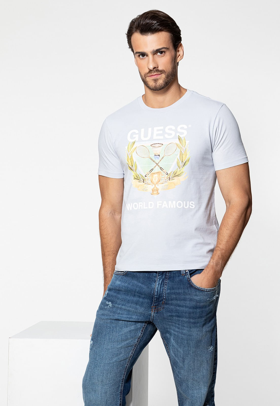 Camiseta Guess Silk Badminton Cinza Claro - Imagem 20