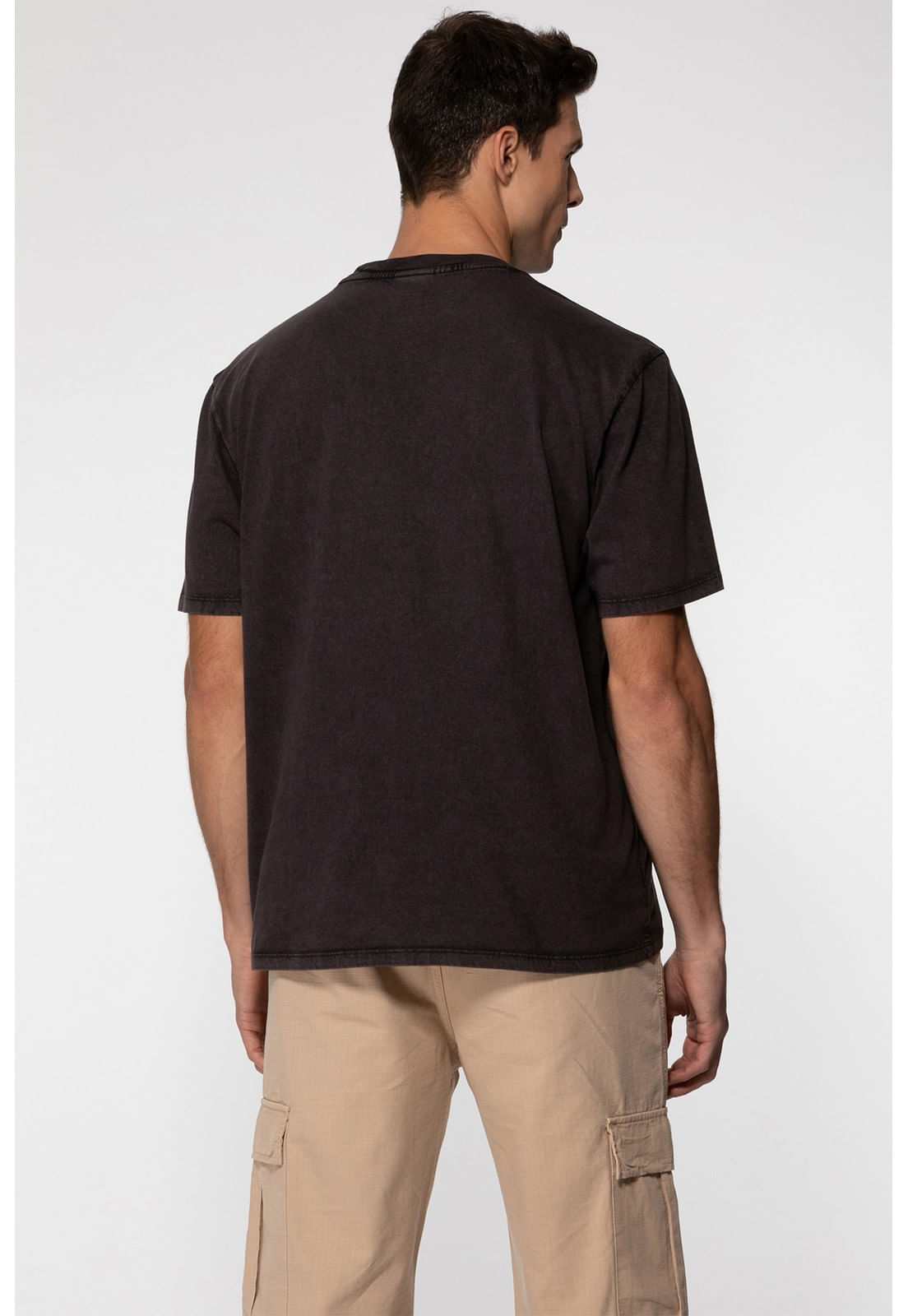 Camiseta Guess Originals Logo Vintage Preto - Imagem 24