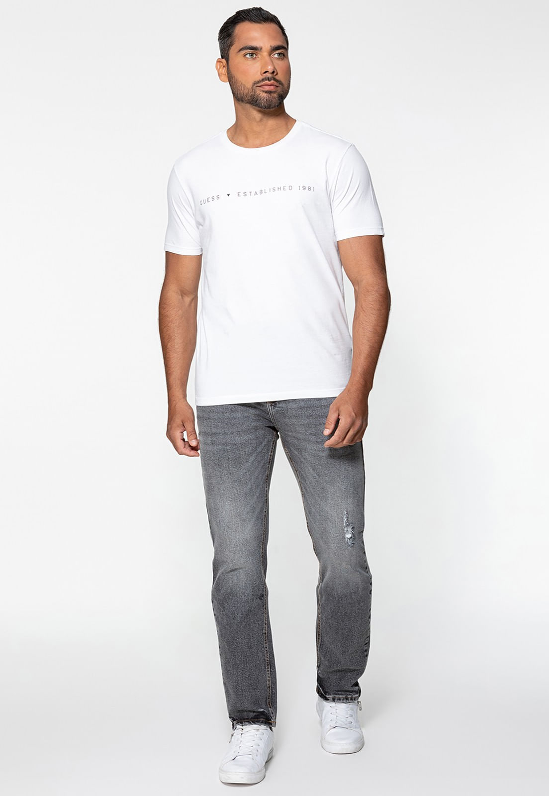 Camiseta Est 1981 Guess Branco - Imagem 7