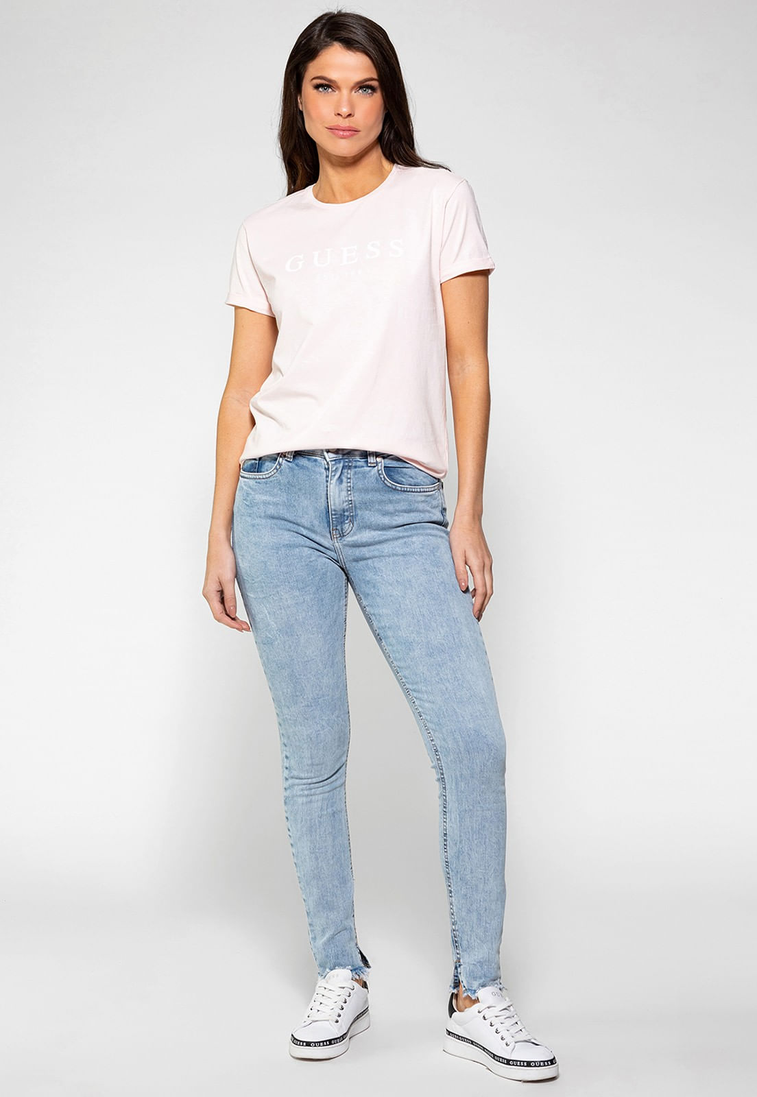 Camiseta Guess Escrita Est. 1981 Rosa Claro - Imagem 17