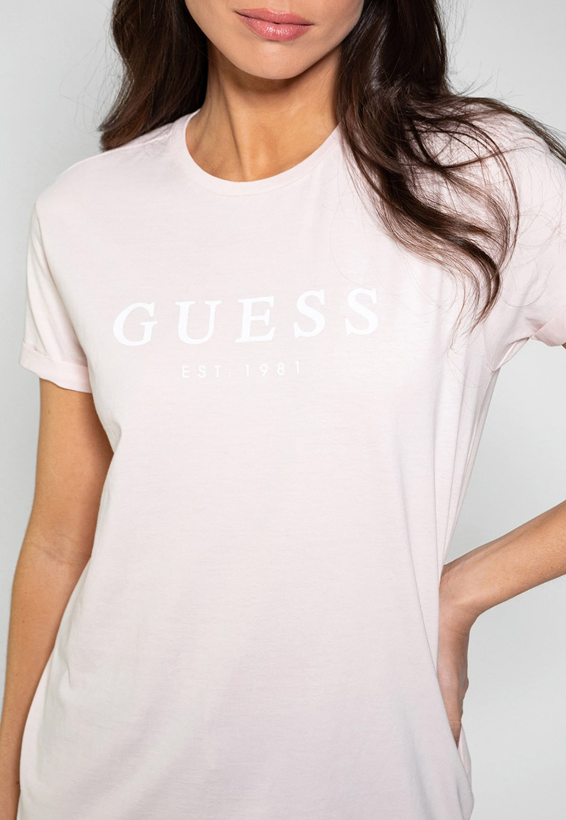 Camiseta Guess Escrita Est. 1981 Rosa Claro - Imagem 18