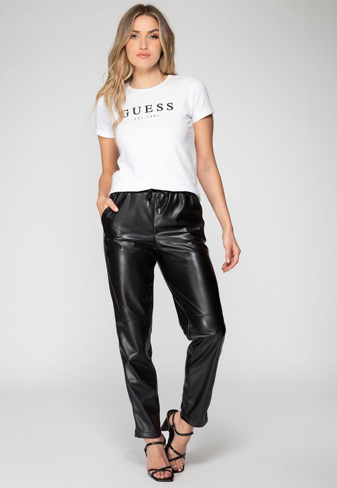 Camiseta Guess Escrita Est. 1981 Branco - Imagem 17