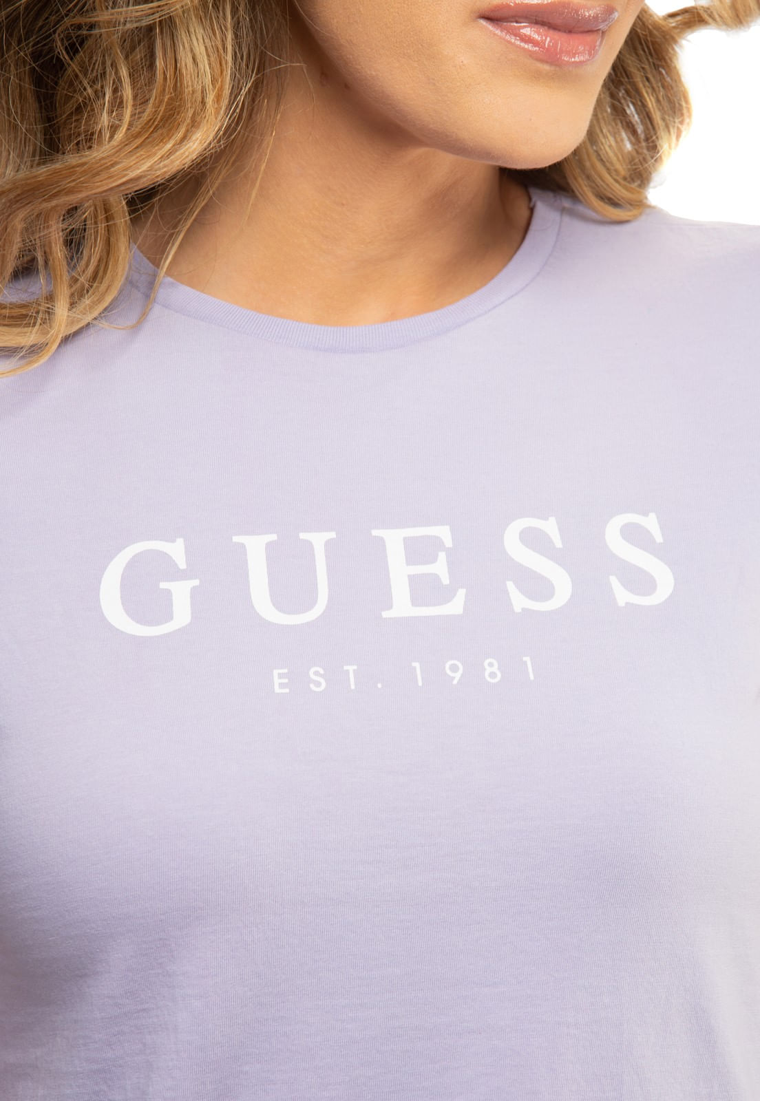 Camiseta Guess Escrita Est. 1981 Lilás - Imagem 7