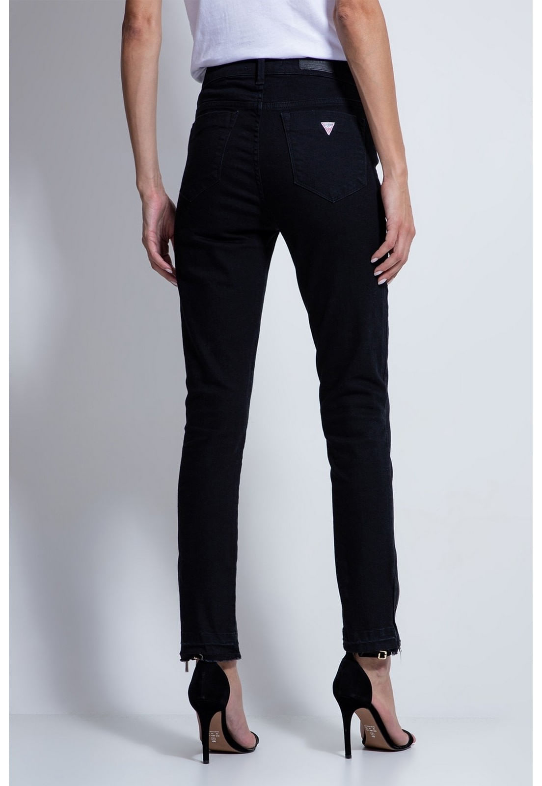 Calça Sarja Barra Desfeita Zíper Guess Preto - Imagem 28