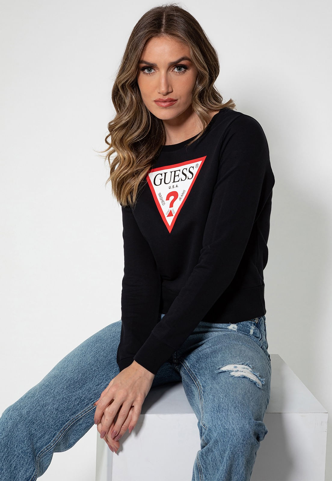 Blusa de Moletom Logo Triângulo Guess Preto - Imagem 10