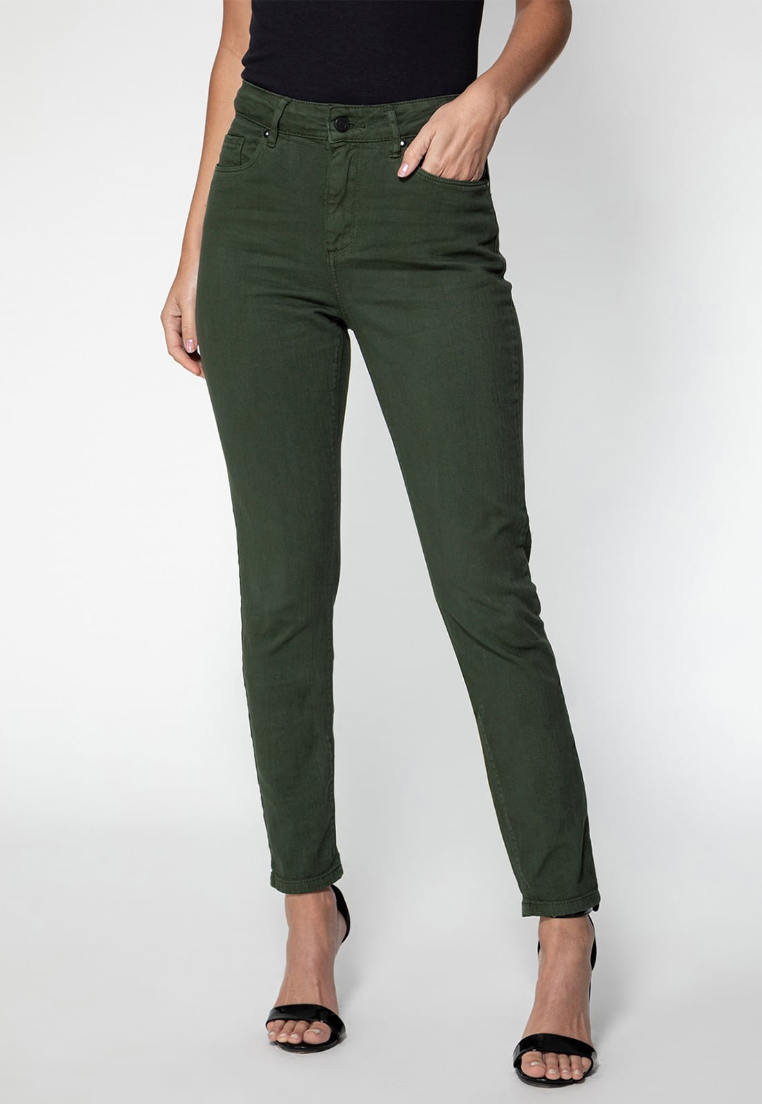 Calça Jeans 1981 Skinny Guess Bege - Imagem 17