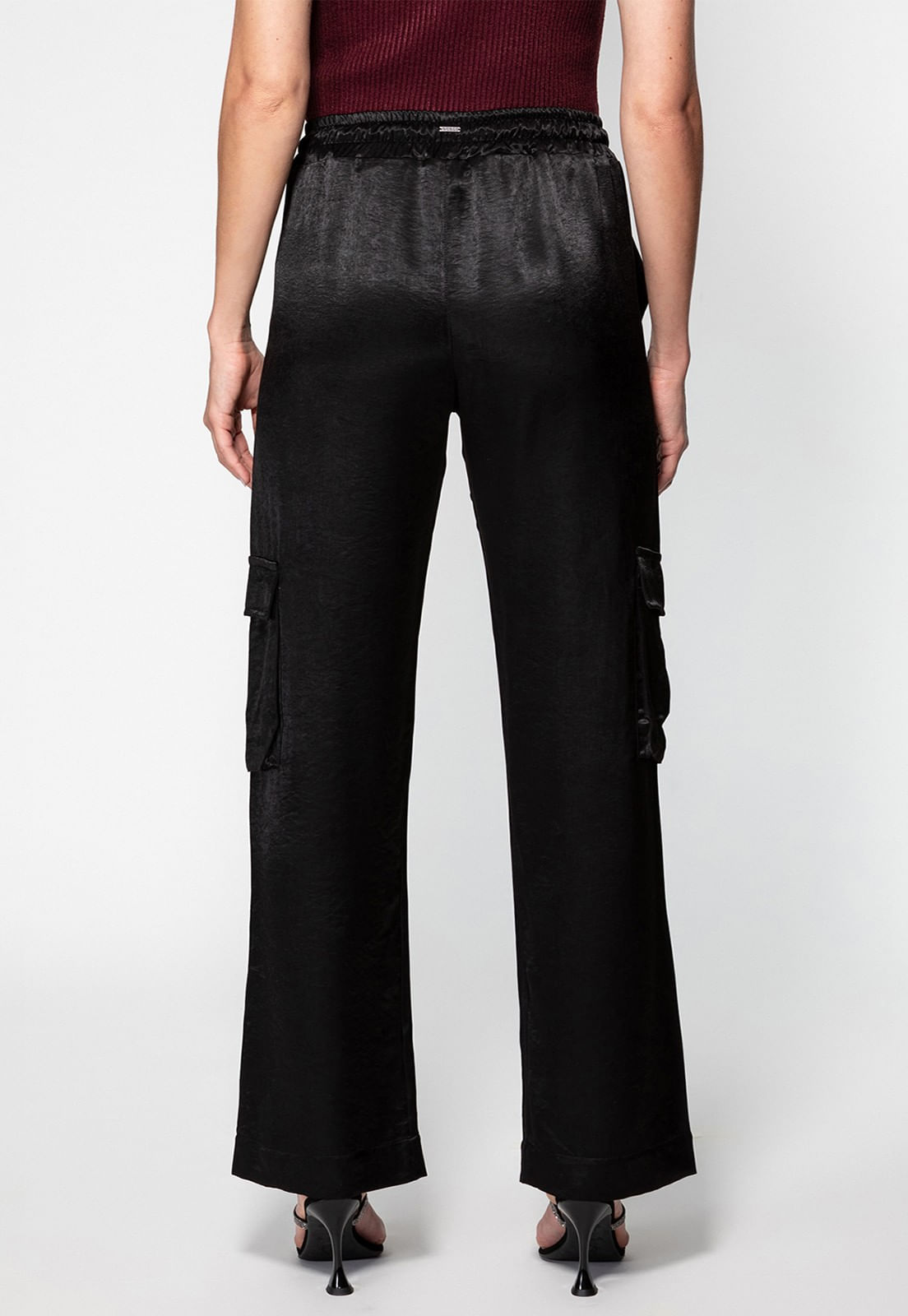 Calça Cargo Cetim Guess Preto - Imagem 60