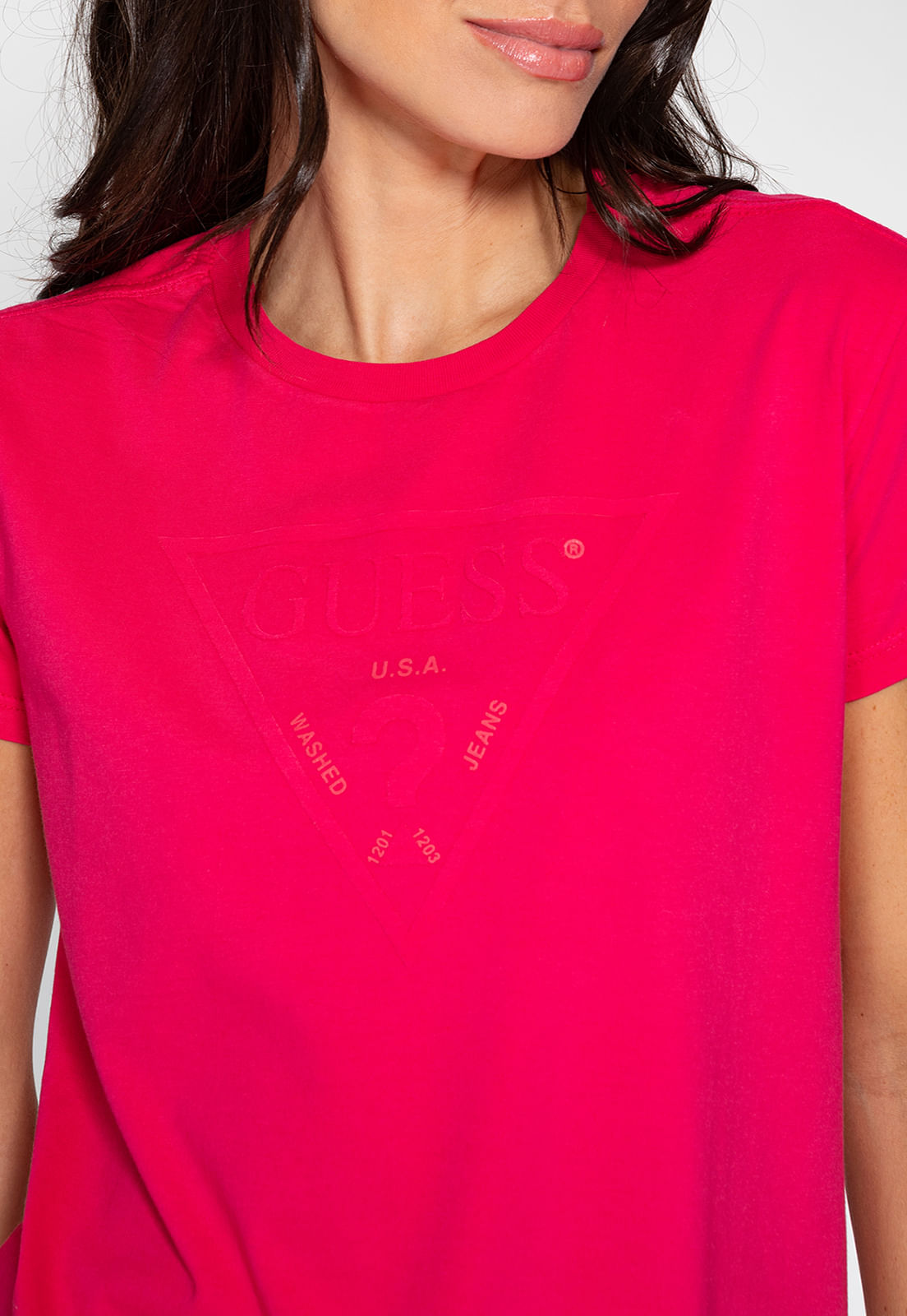Camiseta Triangulo Fusionado Guess Rosa - Imagem 3