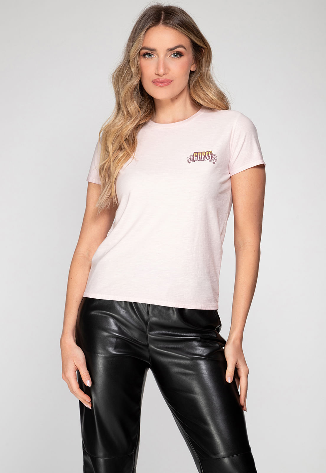 Camiseta Estampada Guess Tour Rosa Claro - Imagem 11