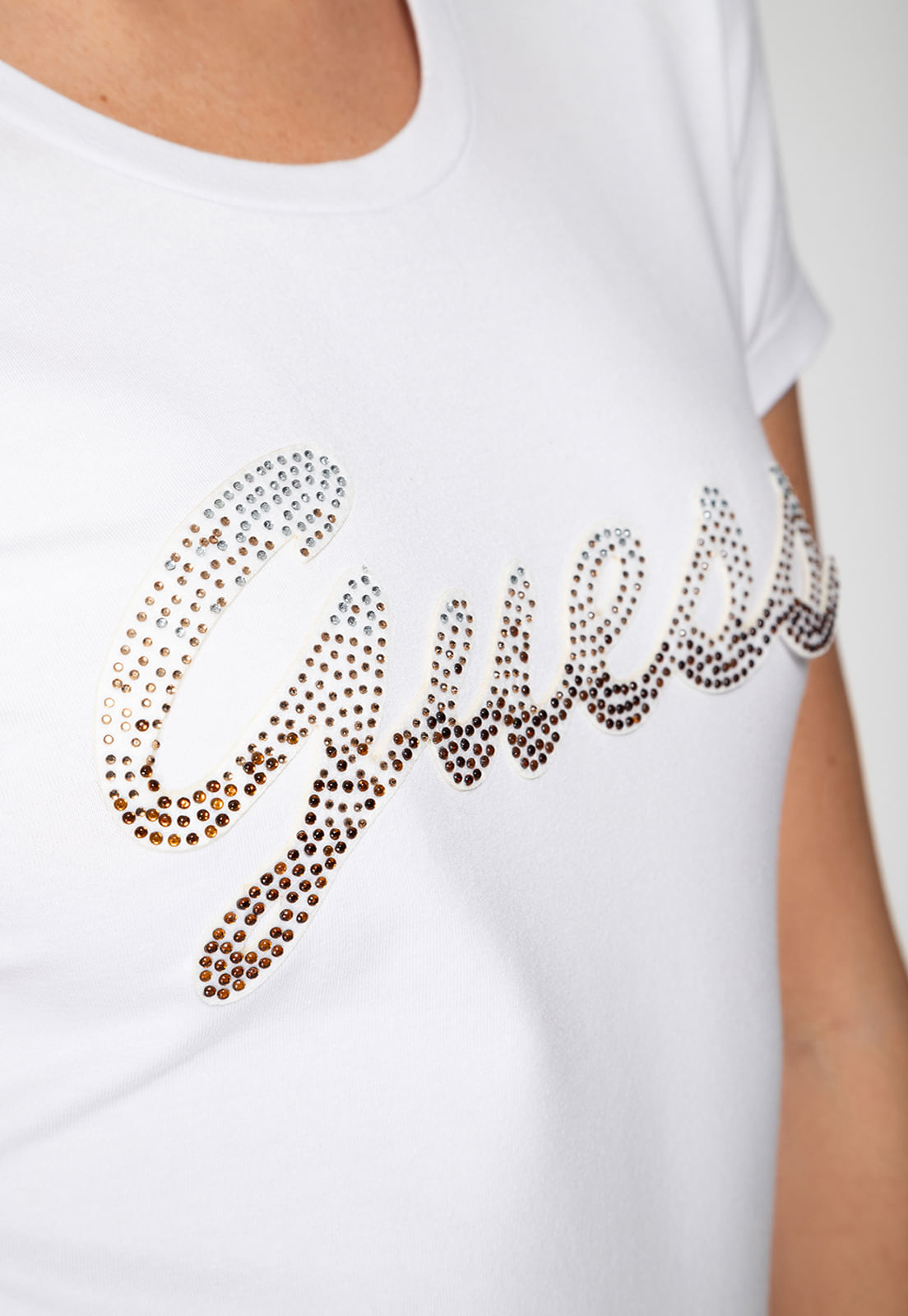 Camiseta Aplique Guess Bordado Branco - Imagem 15