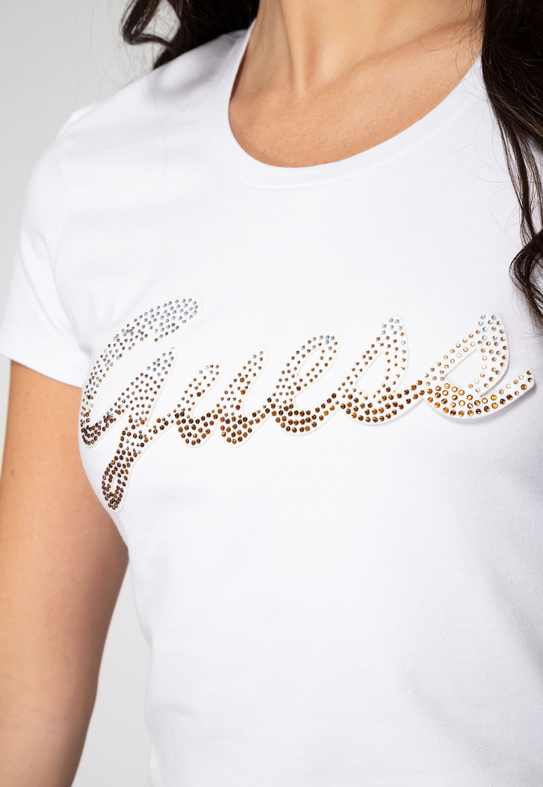 Camiseta Aplique Guess Bordado Branco - Imagem 54