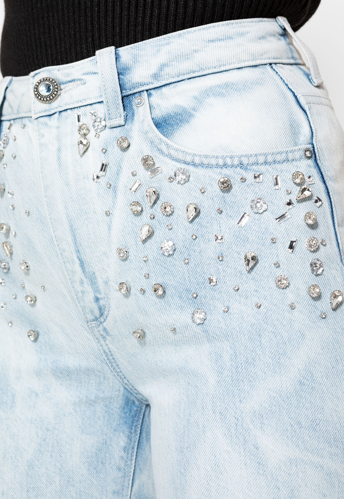 Calça Mom Jeans Eco Aplique Strass Azul Claro - Imagem 21