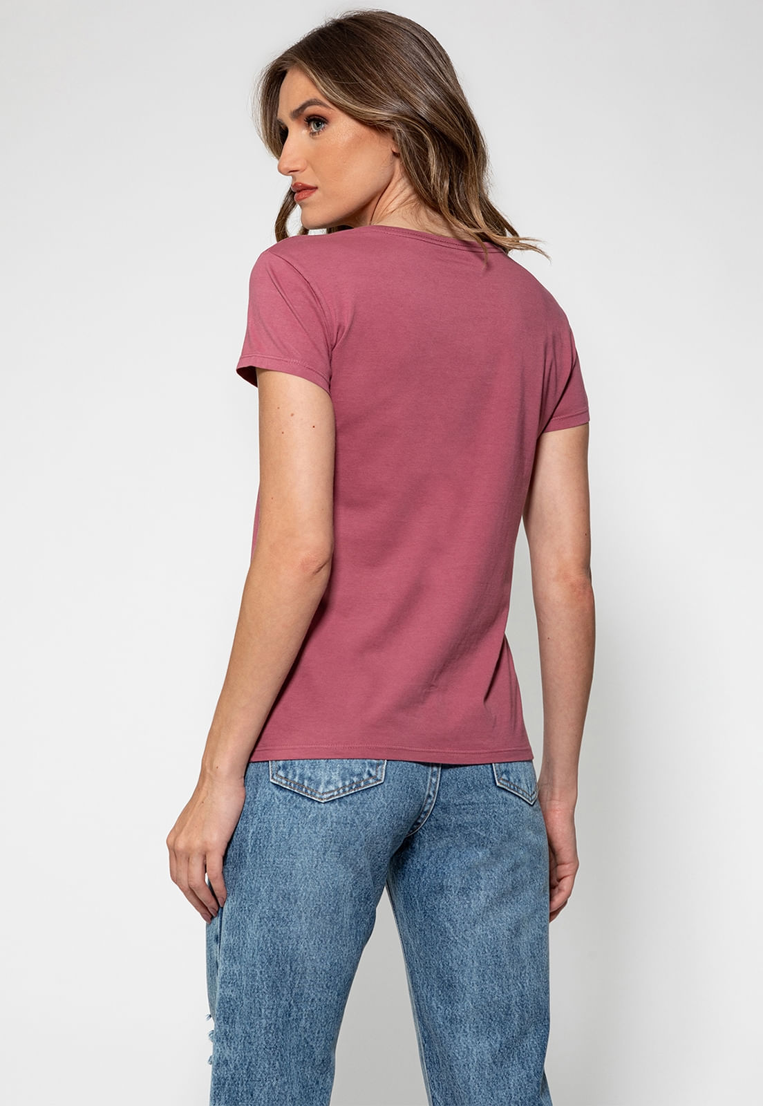 Camiseta Silk Logo Triangulo Guess Vinho - Imagem 3