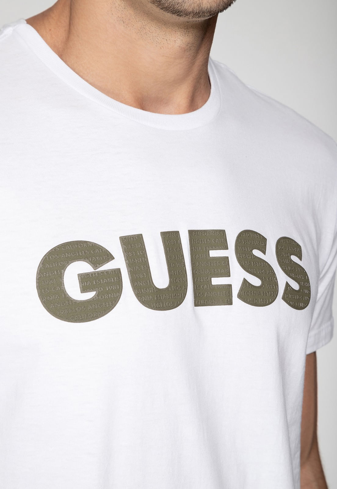 Camiseta Silk Guess Emborrachado Branco - Imagem 3