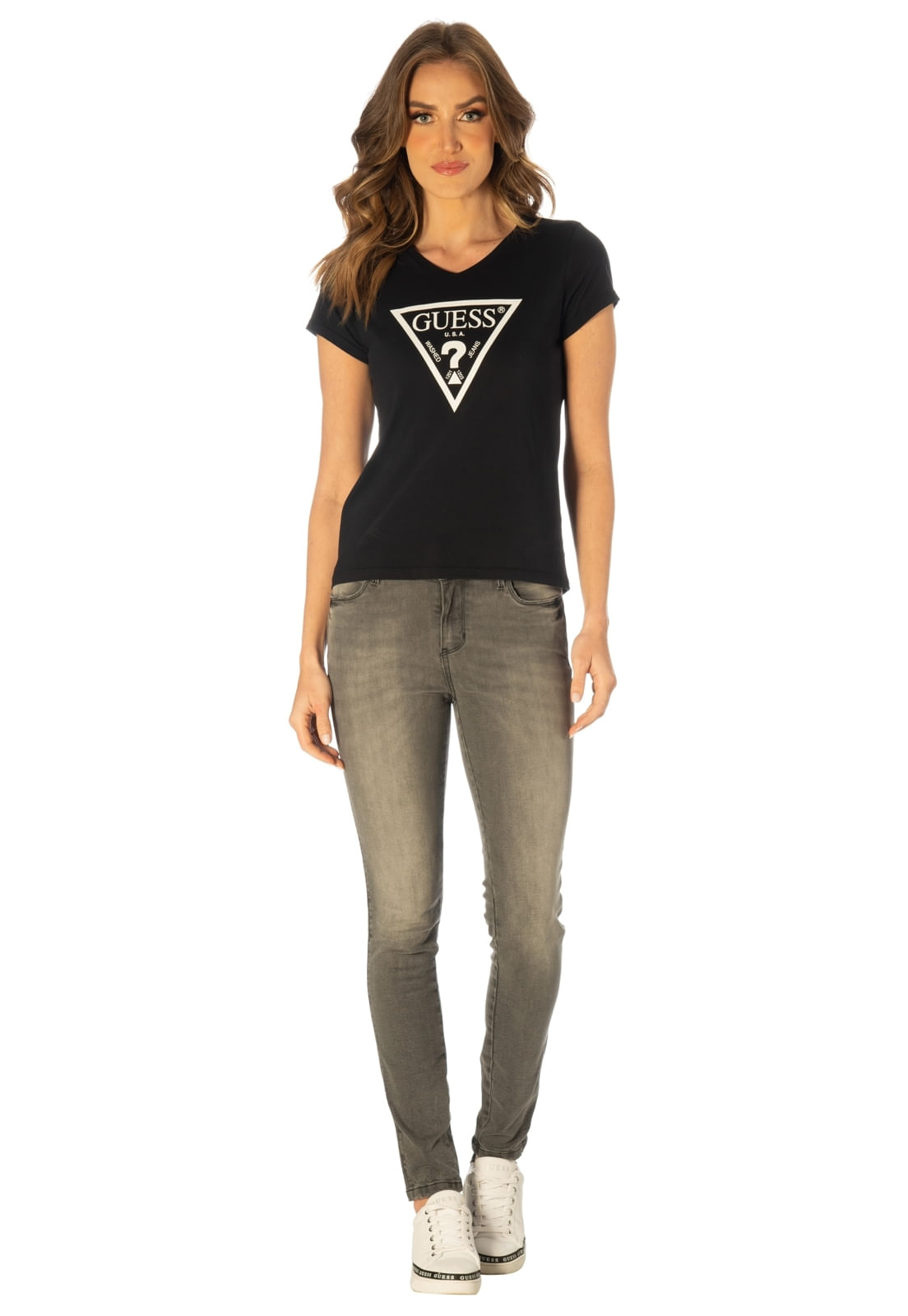 Camiseta Silk Logo Triangulo Guess Preto - Imagem 2