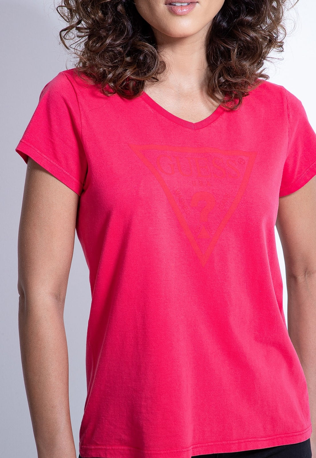 Camiseta Silk Logo Triangulo Guess Vermelho - Imagem 4
