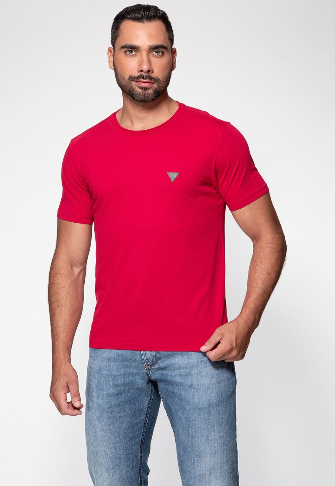 Camiseta Triângulo Emborrachado Guess Vermelho - Imagem 26