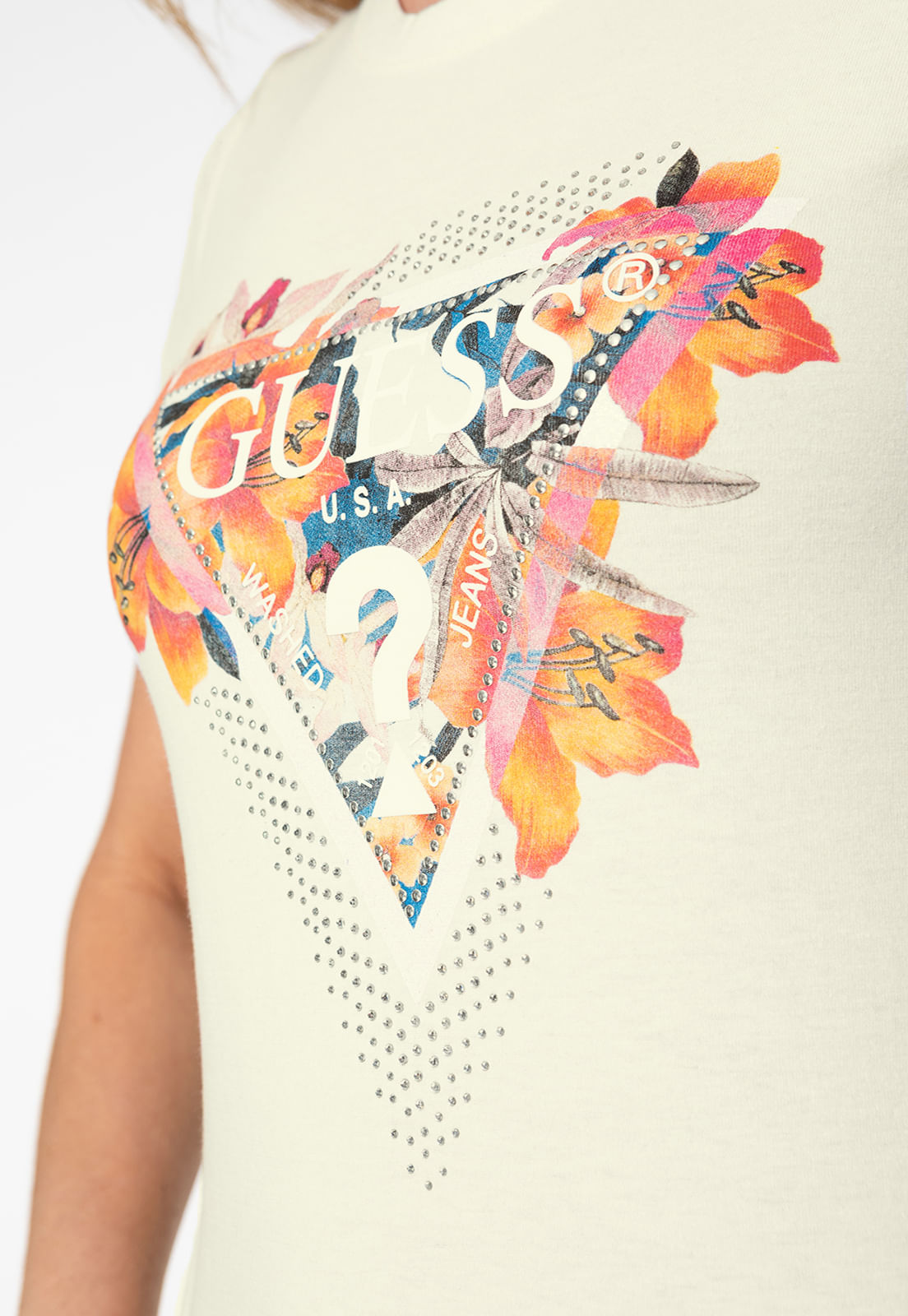 T-shirt Guess Triang Flores Hotfix Bege - Imagem 2