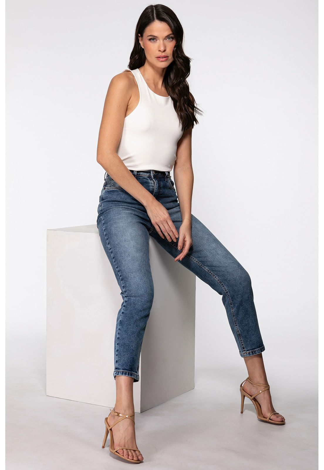 Calça Mom Jeans Cintura Alta Azul - Imagem 54