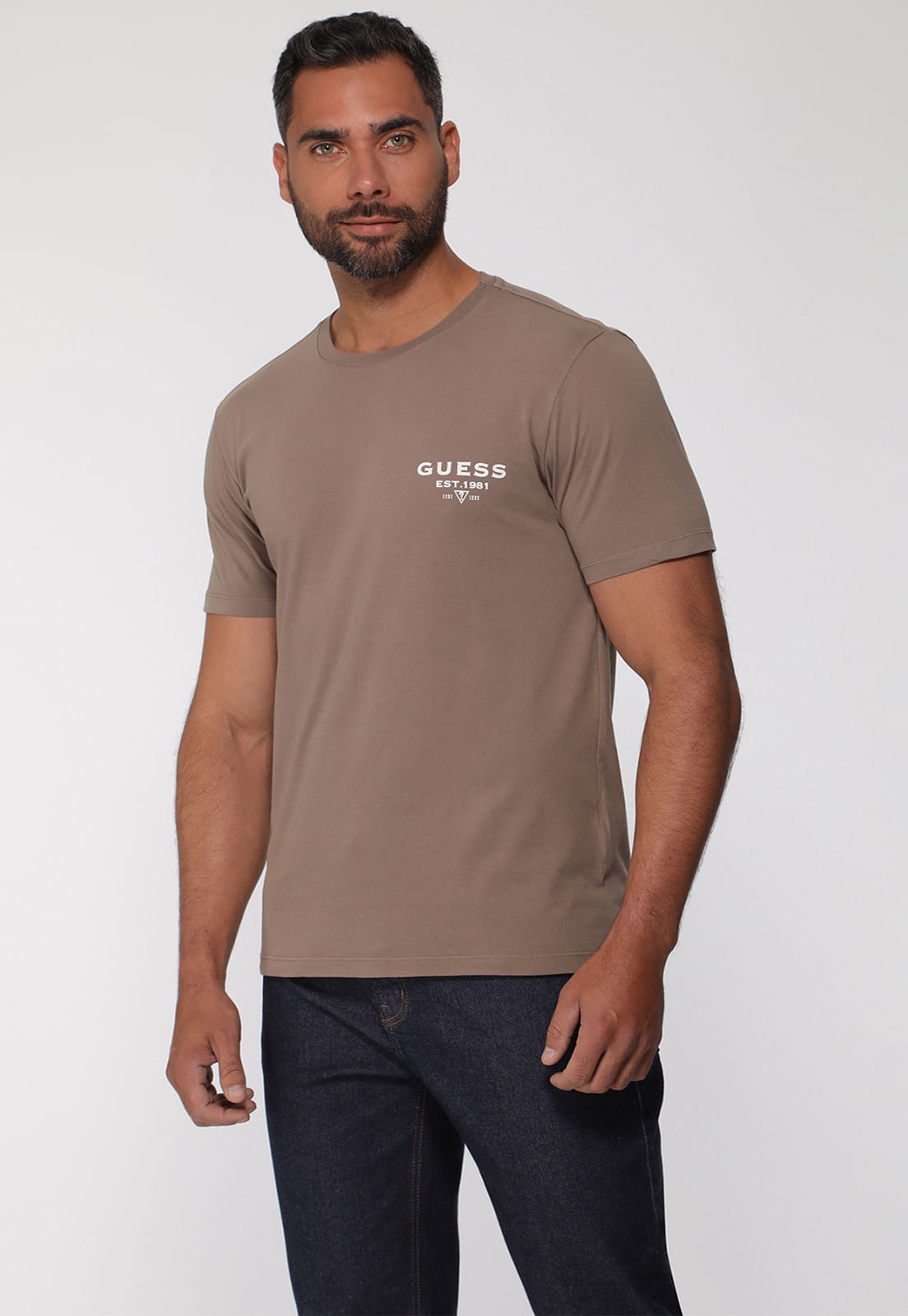 Camiseta Est 1981 Guess Marrom