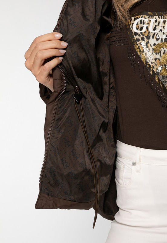 Jaqueta Guess Puffer Acinturada Marrom - Imagem 25