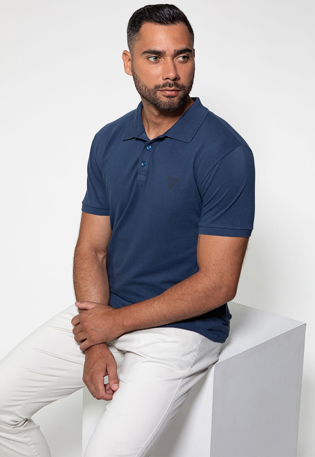 Camisa Polo Silk Triangulo Pq Puff Guess Azul Escuro - Imagem 25