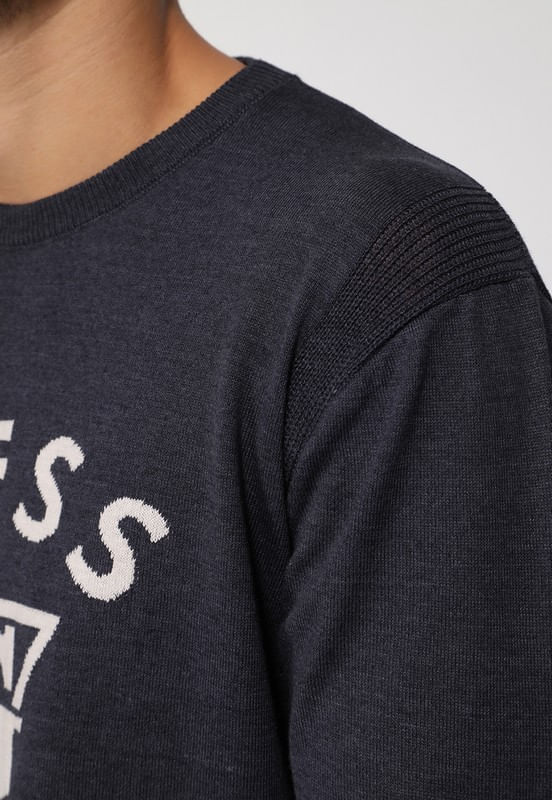 Blusa de Tricot Guess Triangulo G Azul Escuro - Imagem 23