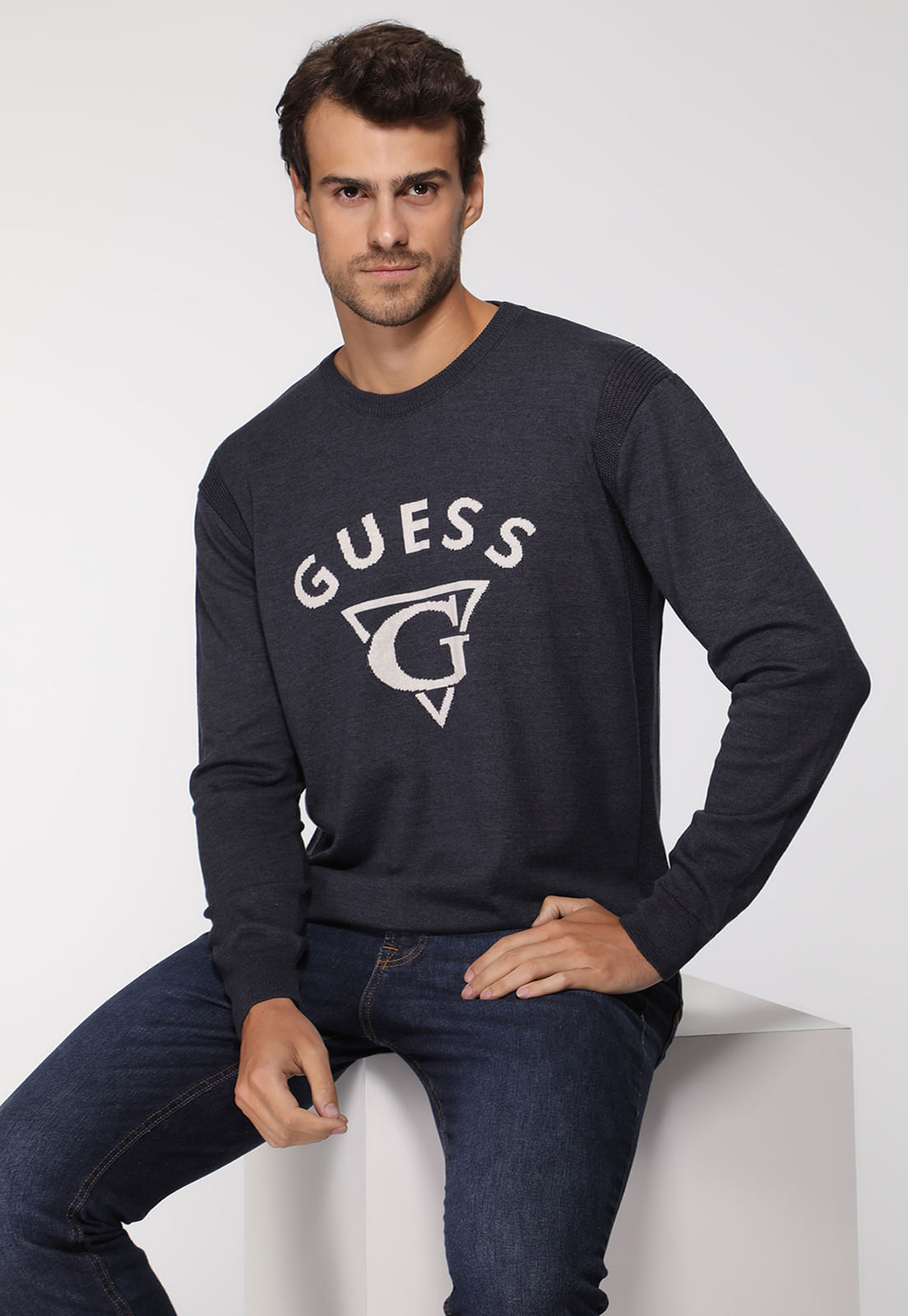 Blusa de Tricot Guess Triangulo G Azul Escuro - Imagem 29
