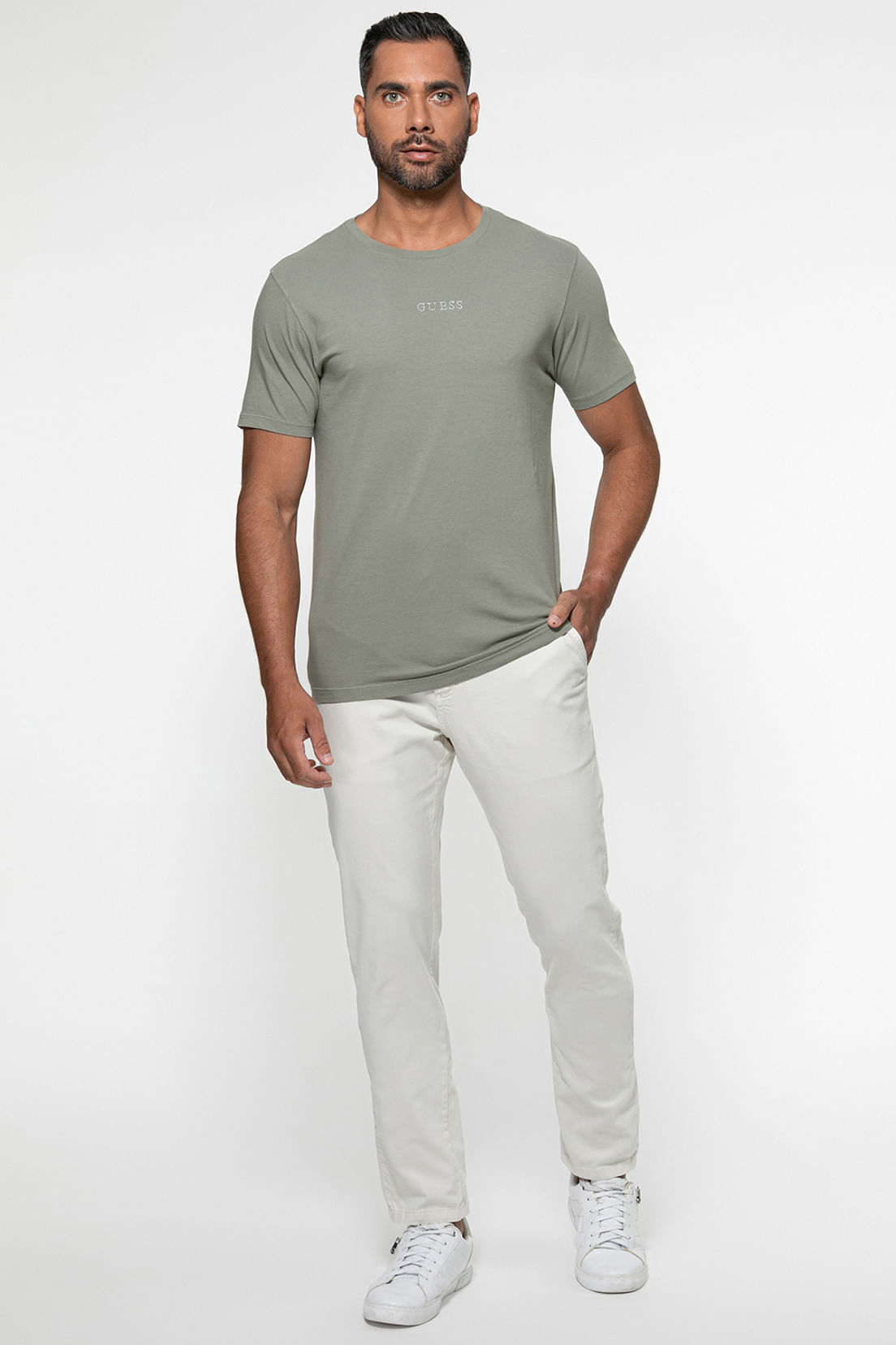 Camiseta Guess Bordado Centro Verde - Imagem 7