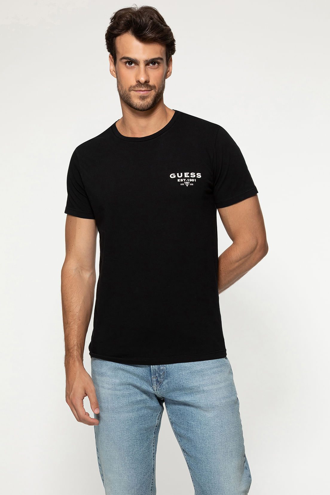Camiseta Est 1981 Guess Preto - Imagem 46