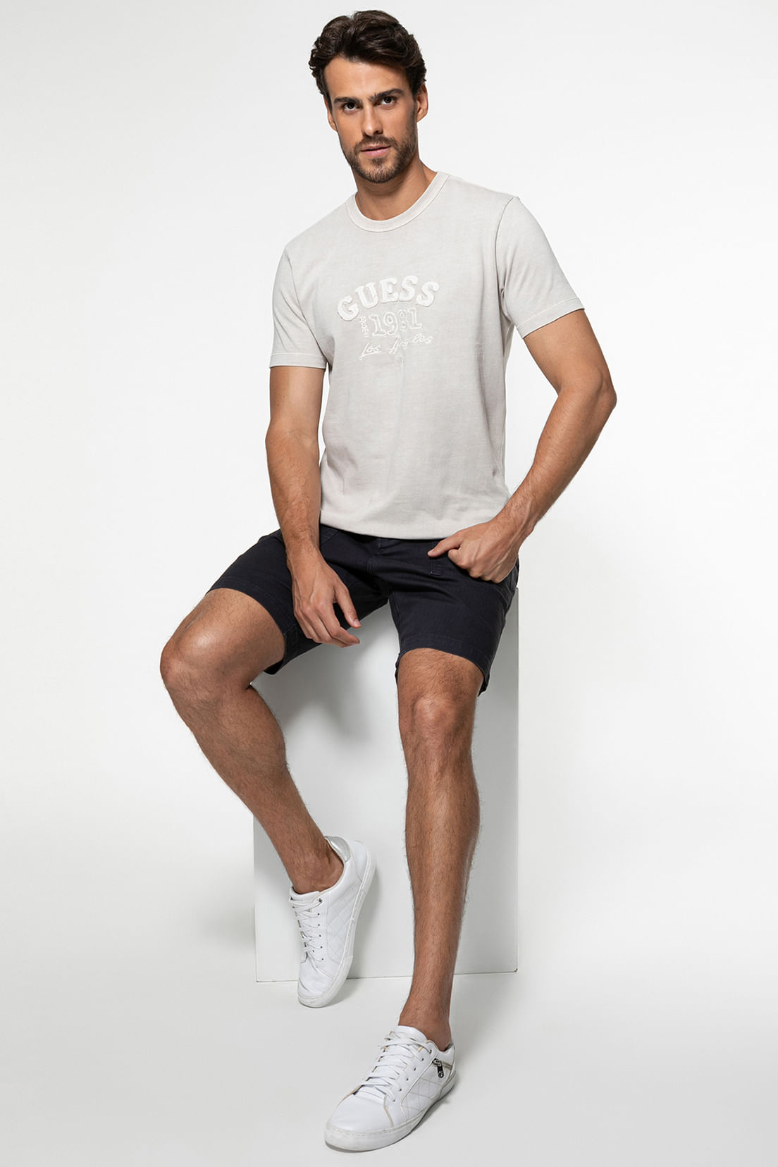 Bermuda Sarja Espinha de Peixe Azul Escuro - Imagem 5