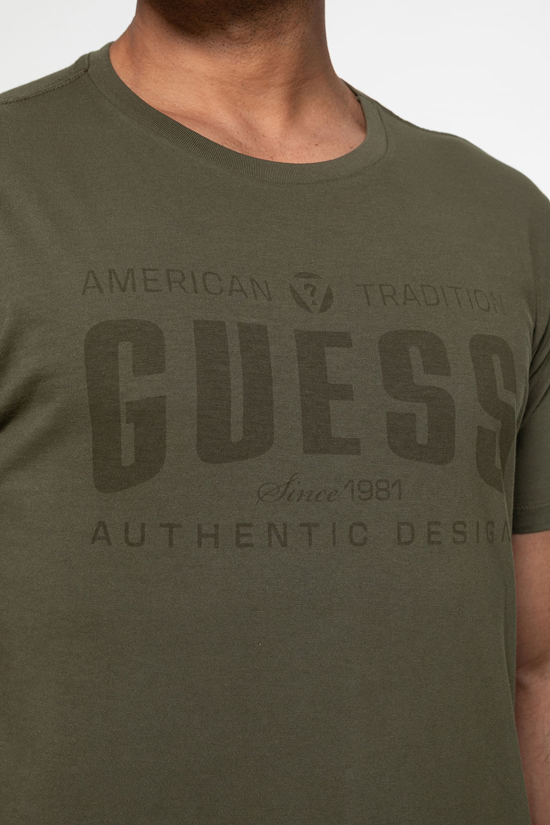 Camiseta Guess American Tradition Verde Musgo - Imagem 13